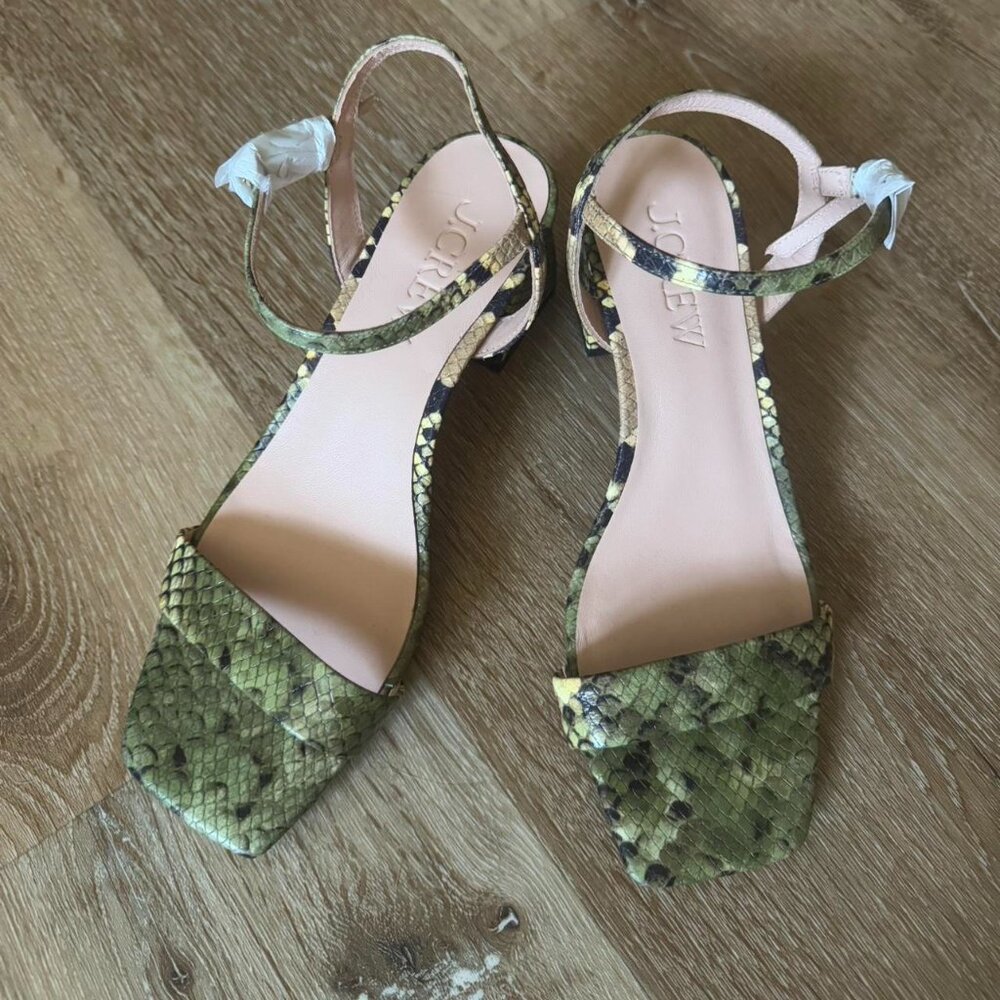 New Jcrew Layne ankle-strap heels in green snake-embossed leather size 6